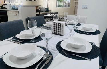 Stylish & Fully Renovated Home! - Foto 29