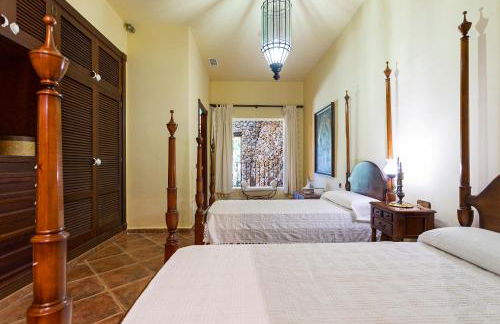 Casa Flores con Piscina interior climatizada - Photo 30