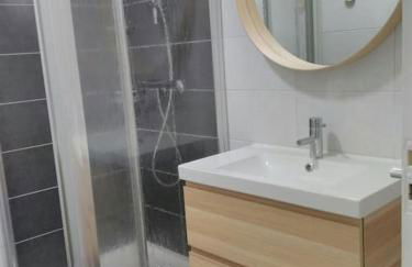 QUIMPER hyper centre T2 balcon Lumineux Calme - Foto 14