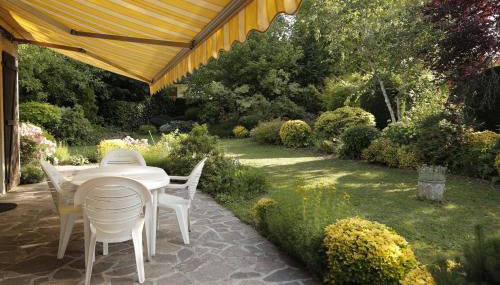 Lovely house with garden, jardin et terrasse - Foto 4