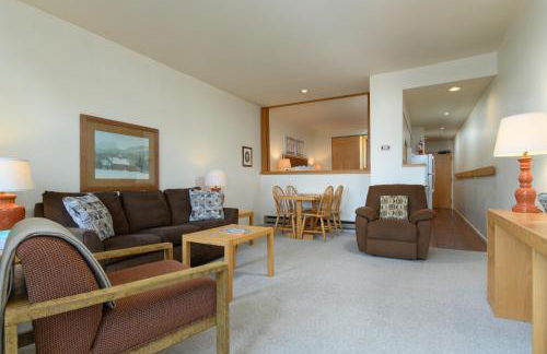 208 Village Gate Studio Bedroom Condo by RedAwning - Foto 4