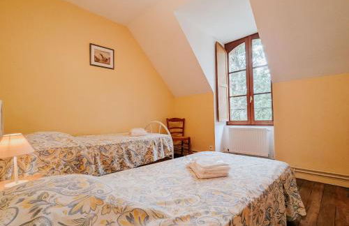 Gîte cosy en Berry avec jardin et parking, proche de Châteauroux, pour 10 personnes - FR-1-591-31 - Foto 6