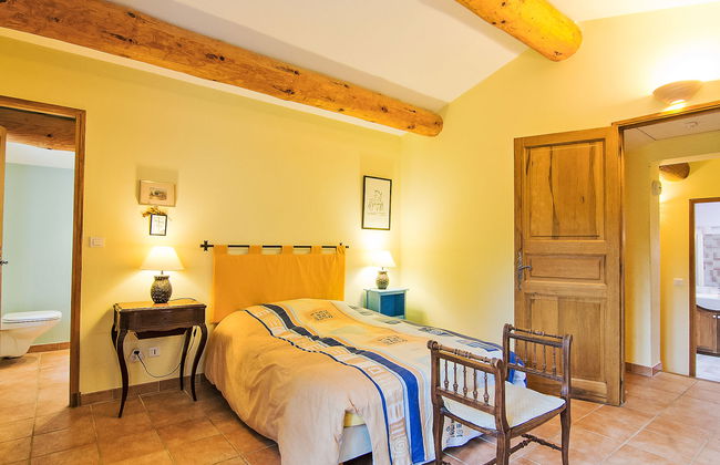 3 bedroom House in Saint-Martin-de-Castillon with private pool and garden - Photo 14