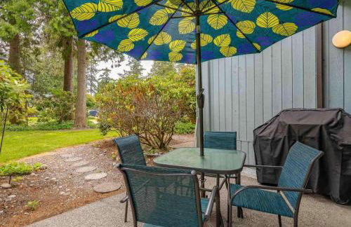 Ground Floor View 2 bed Condo in the Heart of Birch Bay - Foto 9