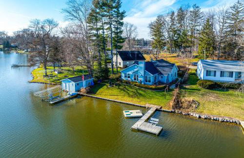 Paw Paw Fall Getaway Wine Fest and Apples! - Photo 39