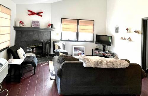 Gorgeous Ski On/Off 2 BR Sleeps 8 Jiminy-Must See Luxury - Foto 5