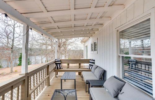 Lakefront Getaway with Porch in Athens Area! - Foto 2