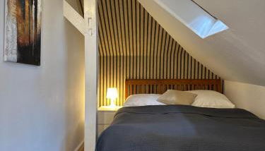 Schönes City-Apartment mit 2 Schlafzimmer, Parkplatz, ruhig und hell, D46-DG - Photo 4