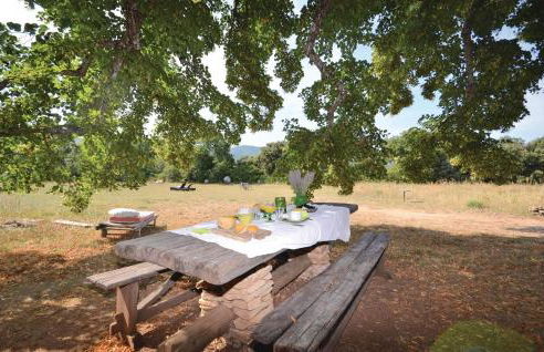 1 Bedroom Beautiful Home In Saignon - Foto 12