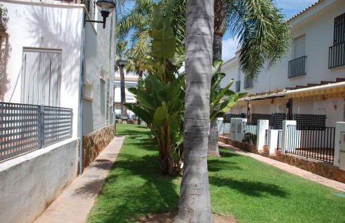 Magnífico Adosado con Piscina en Urb. Palm Beach - Foto 47