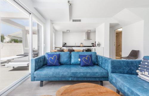 Casa Bos Dolpfin Wellness Luxury Entire Villa Pool & Jacuzzi Gran Alacant near Beach - Photo 18