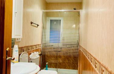 Pisos Familiares Barajas - Photo 5