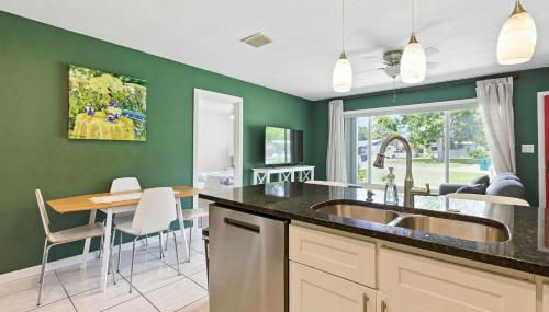 Coastal Getaway - Foto 2