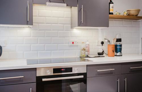 Stylish Retreat with Private Garden in Tetbury - Foto 76