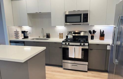 Modern Oasis 10 Min from Disneyland With Pool & GYM - Foto 5