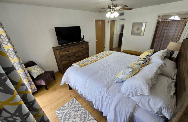 Britannia Village - Photo 25