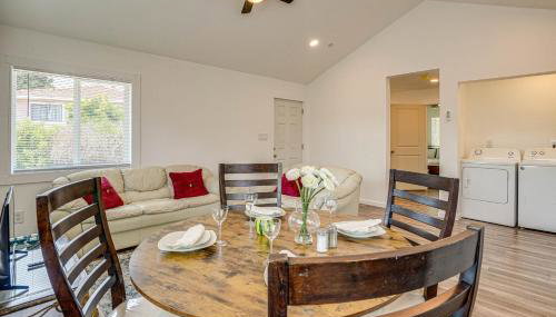 Quaint Concord Home with Covered Porch Near Hiking - Foto 4