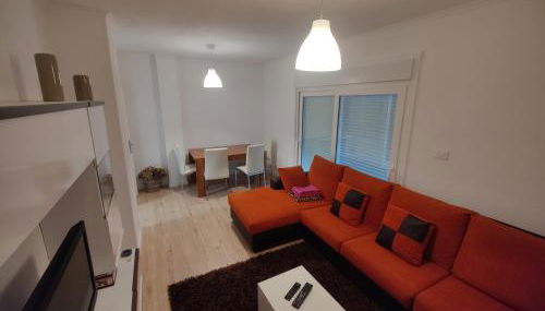 Ático espacioso en zona céntrica - Foto 5