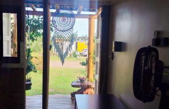 Casa Brisa ar condicionado excelente banho a gás e acabamento premium próximo ao mar - Foto 11