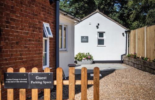 Garden Cottage, Cosy, Private, Short drive to beach - Foto 38