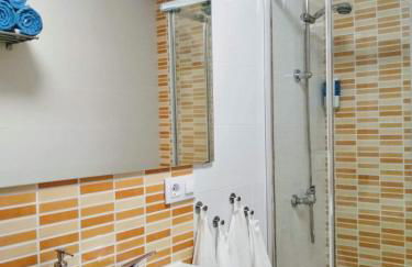 Los Patios de la Caleta - Photo 26