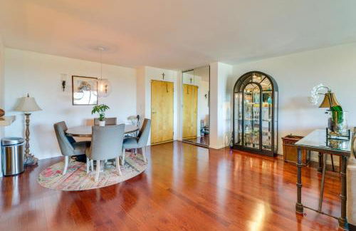 Granada Hills Condo with Community Pool and Workspace - Foto 8