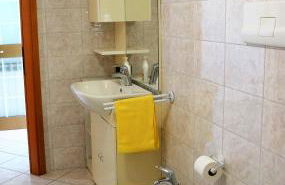 A. F.antastic V.iew - Photo 5