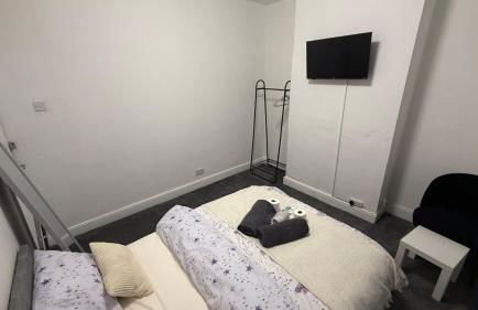 Pat Signature Stays - Photo 10