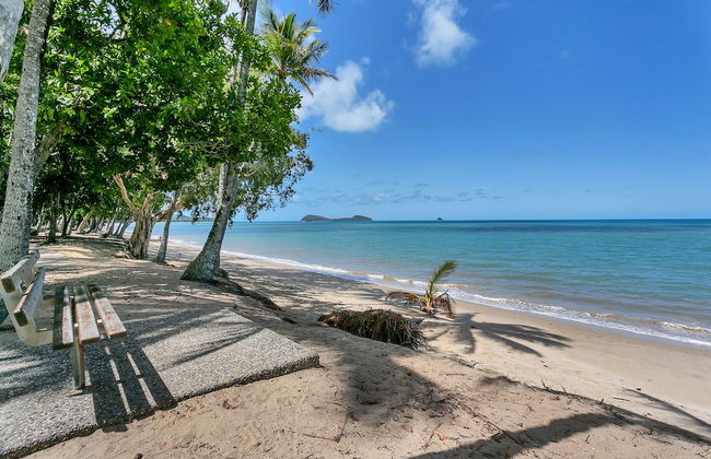 Agincourt Beachfront Apartments - Photo 54