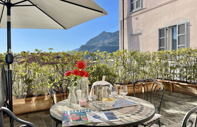 Palazzo Castelletto - Photo 1