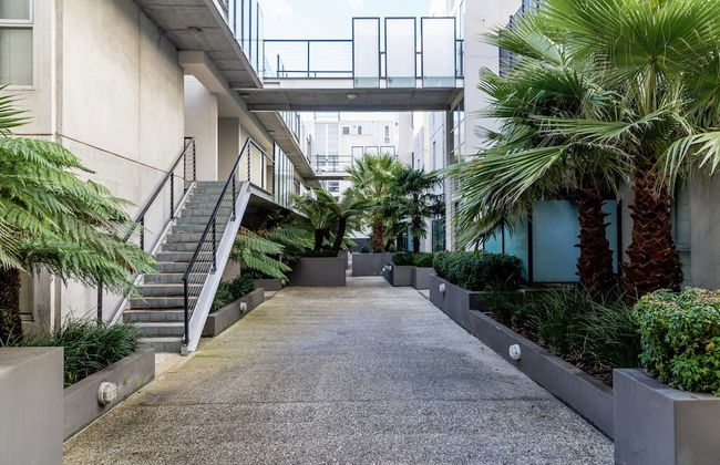 Mika, 2bdr Fitzroy pad With Secure Parking - Foto 25