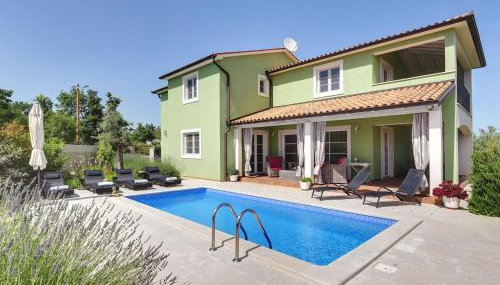 Detached Villa With Swimming Pool in the East of Istria Near the Sea - Foto 2