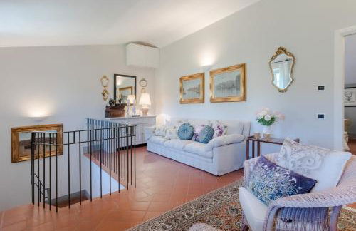 Fattoria Camigliano, Luxury Farmhouse with Pool inside a Wine Estate - Foto 85