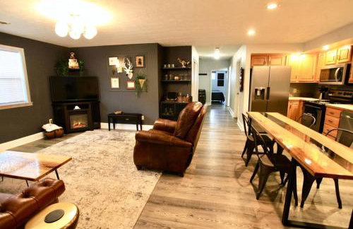 The Lounge - Downtown Chillicothe - Foto 2