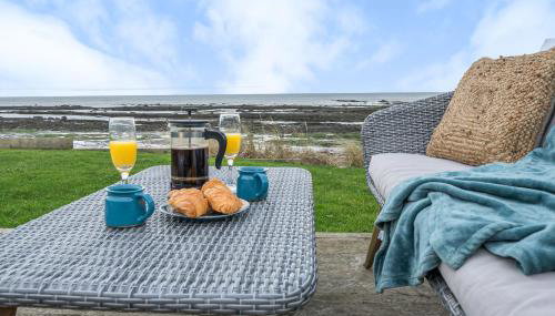 Luxurious & modern on-the-beach family retreat - Foto 2