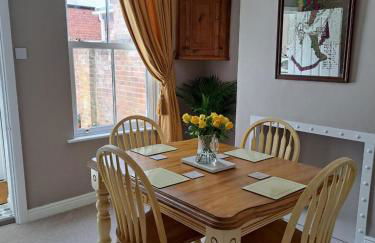 Character Beverley Town House - Photo 4