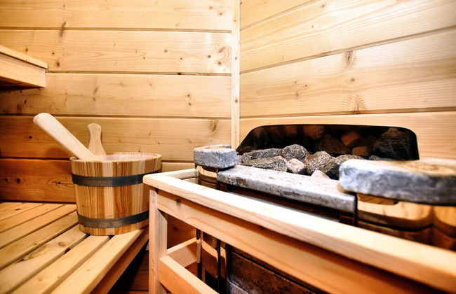 Cozy & Luxurious Chalet with Sauna, Hot Tub, Large Garden, Covered Terrace - Foto 24