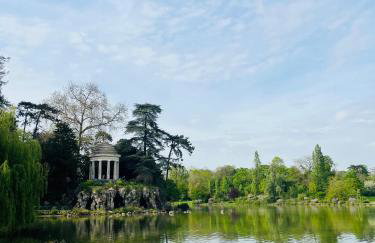 Stylish 2 Bedrooms near Metro 1 King bed & quiet retreat - Foto 3