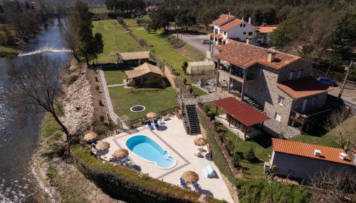 Quinta do Rio Alva and Glamping Lodges - Foto 2, sunbed