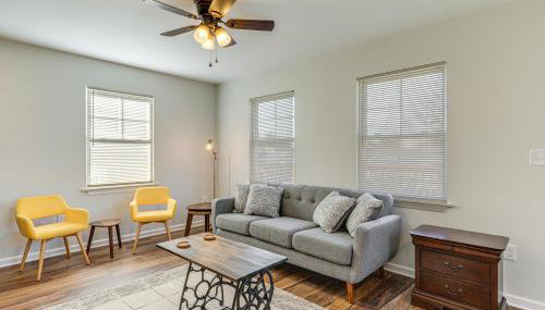 Louisville Charm Near the Derby Apt with Yard! - Foto 5