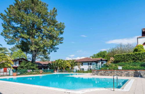 Appartement Coquet avec Piscine et Balcon à Ciboure, Proche Golf de la Nivelle - FR-1-4-480 - Foto 11