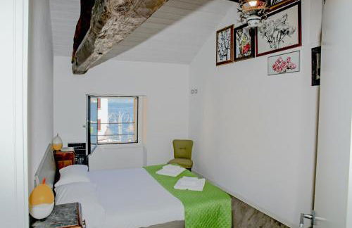 Casa Hygge - Lake Front - Photographer's Art Home - Photo 5