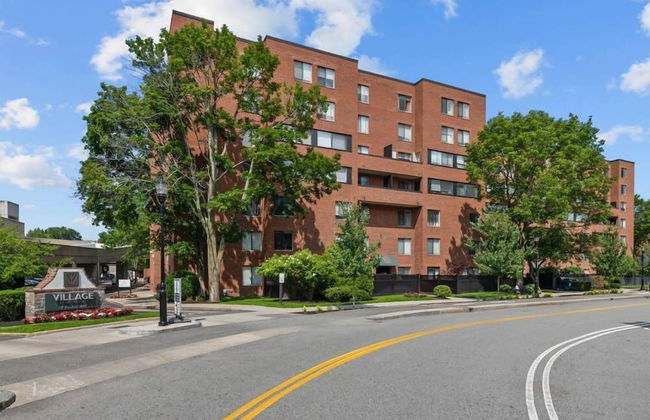 Global Luxury Suites Brookline Village - Foto 17