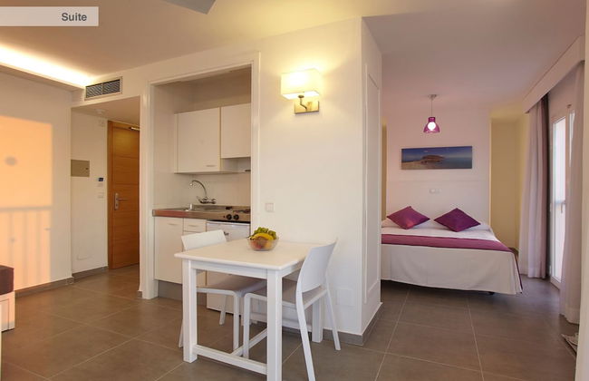 Nereida Aparthotel - Foto 19