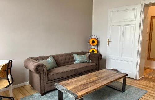 2 Zi Whg zentral, Altbau, renoviert 4P - Buchbar bis 08-25 - Foto 2