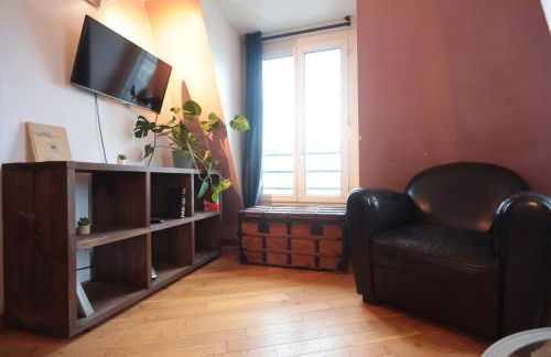 APPARTEMENT CHALEUREUX ARTISTIQUE QUARTIER GARE DU NORD - GARE DE L'EST et GRANDS BOULEVARDS - Foto 25