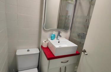 Rua Nova Apartment 28, 3 Dormitorios, WIFI, PS4 y Netflix, a 200m Catedral - Foto 18