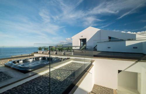 Casa da Suta - Jacuzzi with Ocean View - Photo 5