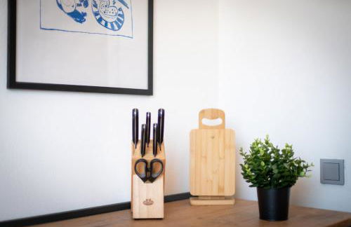 BLU APARTMENT -modern interior design in city centre- close to HBF & Uni - Foto 22