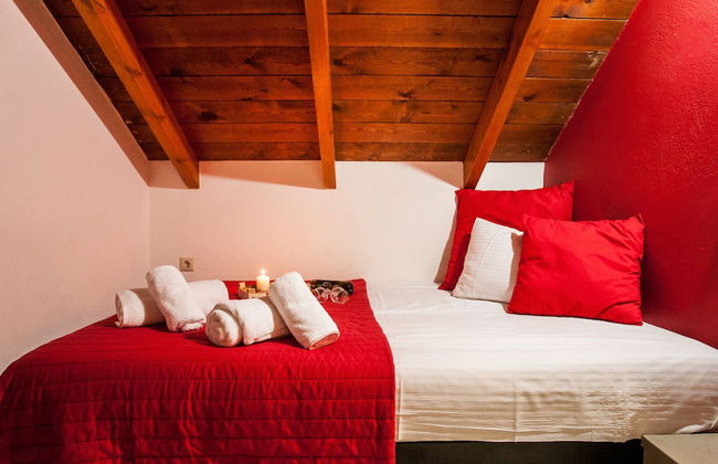 Thomis Beach Family Home Near the Sea - Photo 5